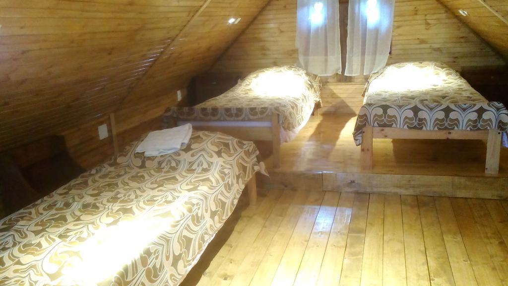 Rooms Ma La Karlovac Exteriör bild